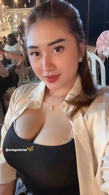 SRI AYU TARISA Eksklusif , PULENN bangett! 1 images